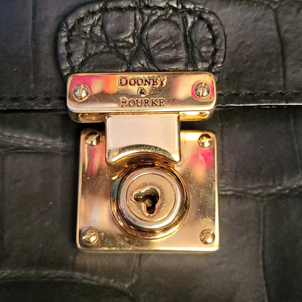 Vintage dooney and bourke black handbag 👜 - Picture 2 of 7